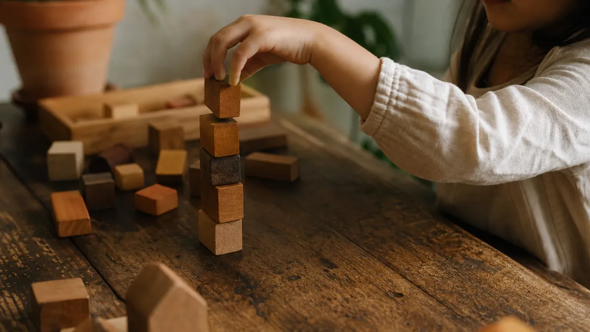 Constructivisme : définition, principes et applications